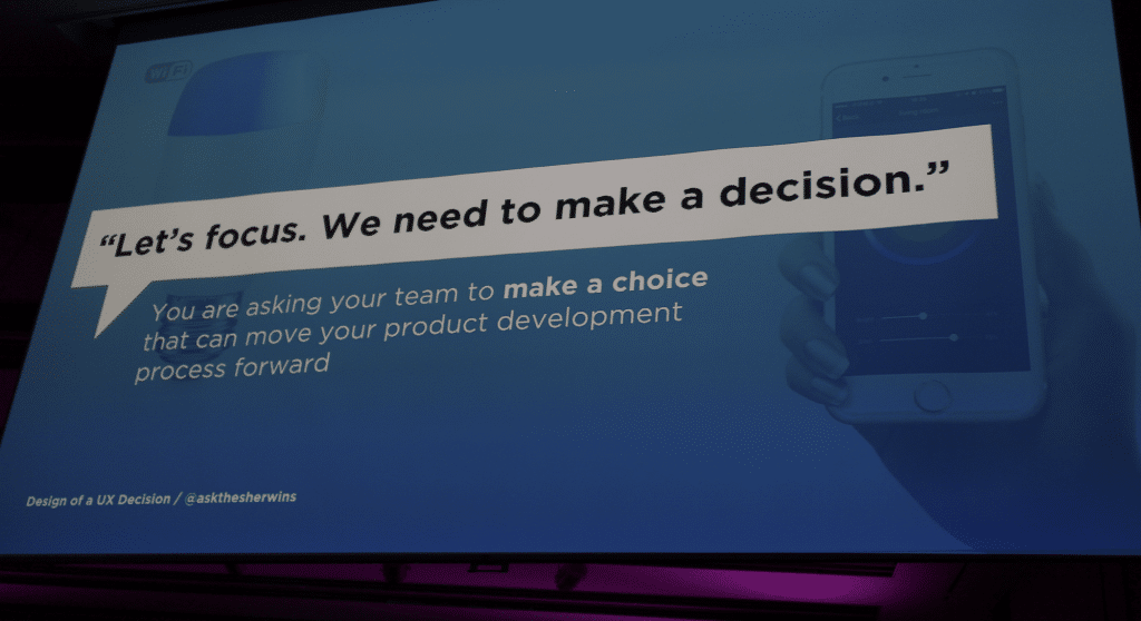 スライド　「私たちは決定をしなければならない、ということに焦点を当てよう」