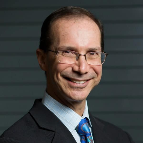 ビル・グロス（出典：https://dldnews.com/wp-content/uploads/2023/11/Bill-Gross-600x600-1.jpg）